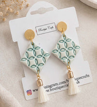 Load image into Gallery viewer, Summer Polymer Clay Jewellery Workshop