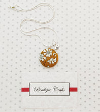 Load image into Gallery viewer, Mother's Day Greeting Card and Necklace Gift Set.