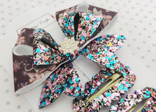 Load image into Gallery viewer, Christmas Hair Bow Clip Set - Festive Mouse