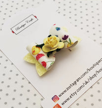 Load image into Gallery viewer, Easter Chick Girls Hair Bow Clip - Yellow and White
