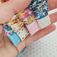 Load image into Gallery viewer, Scrunchie Floral Headband
