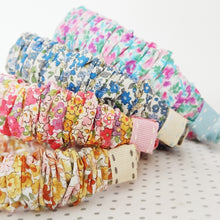 Load image into Gallery viewer, Scrunchie Floral Headband

